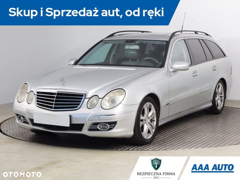 Mercedes-Benz Klasa E - 2