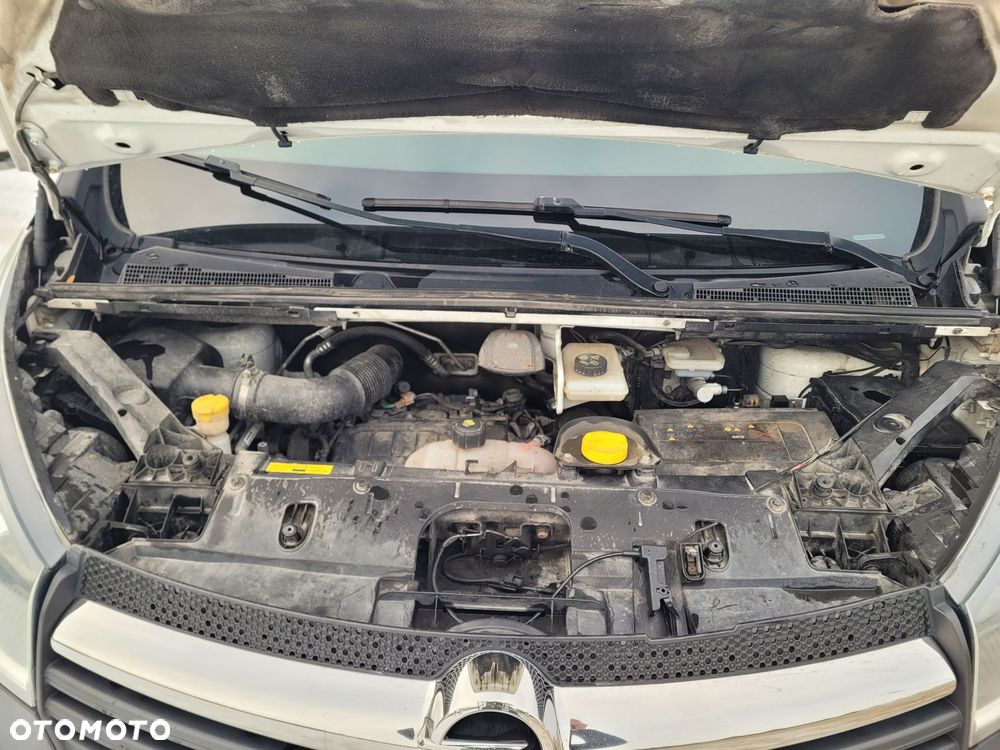 Opel Vivaro Długi L2 Webasto - 23