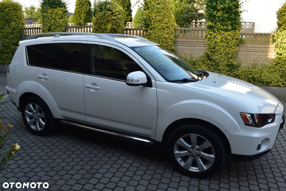 Mitsubishi Outlander 2.0 2WD Inform - 16
