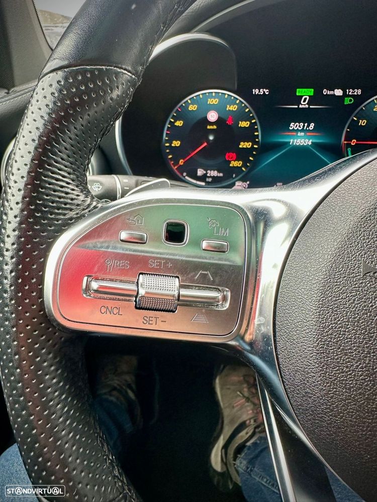 Mercedes-Benz GLC 300 - 23