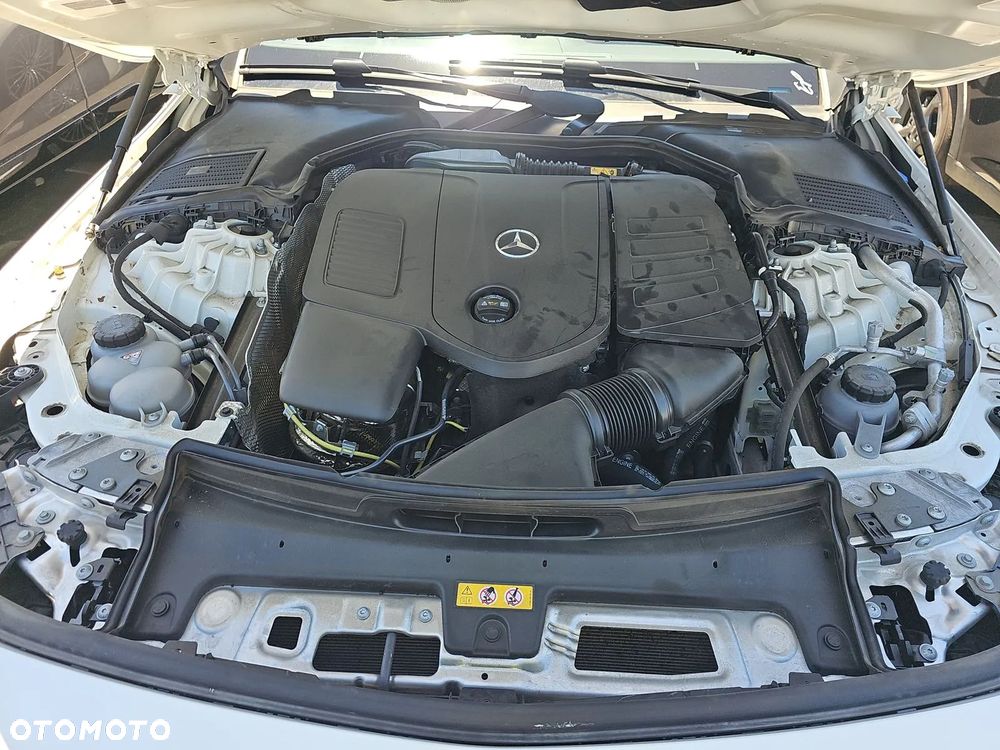 Mercedes-Benz CLE 300 4Matic 9G-TRONIC Edition AMG Line - 13