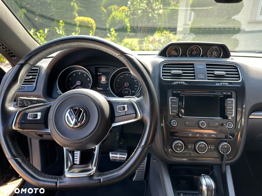 Volkswagen Scirocco 2.0 TSI (BlueMotion Technology) DSG - 7
