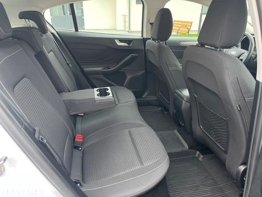 Ford Focus 1.5 EcoBlue Titanium Business - 18