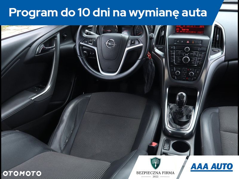 Opel Astra - 8