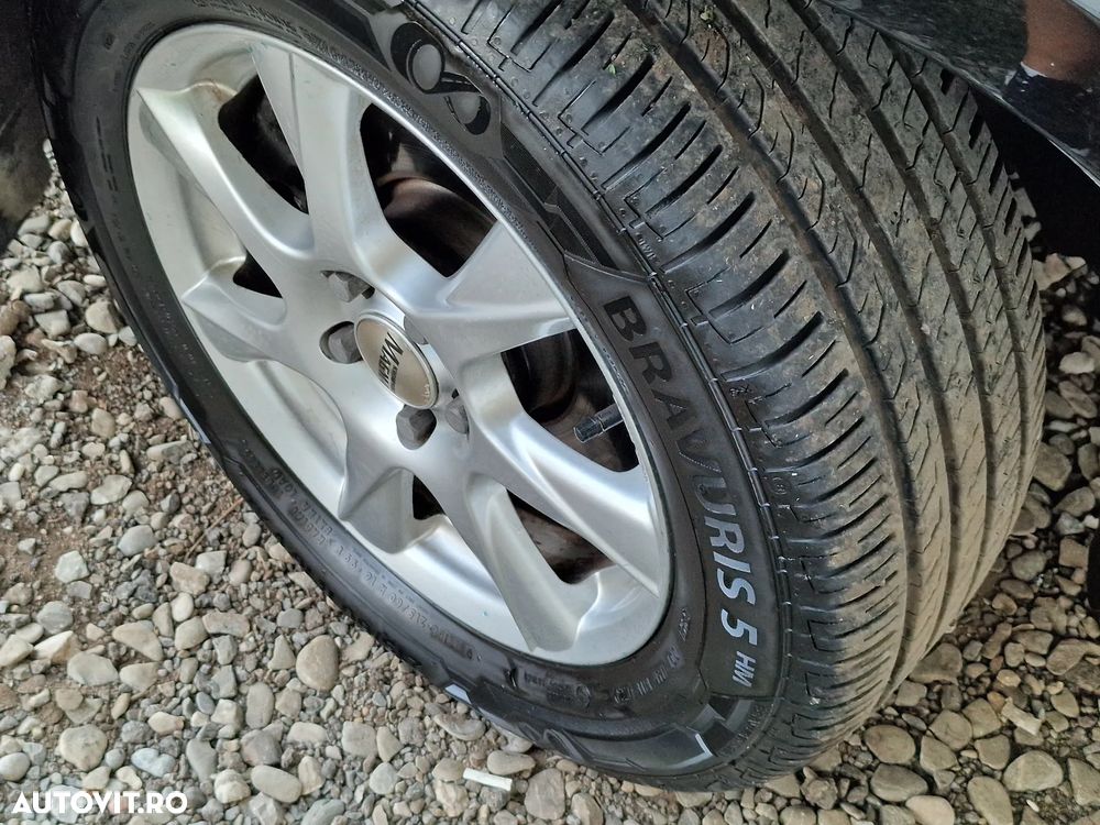 Ford S-Max 2.0 TDCi Trend - 12