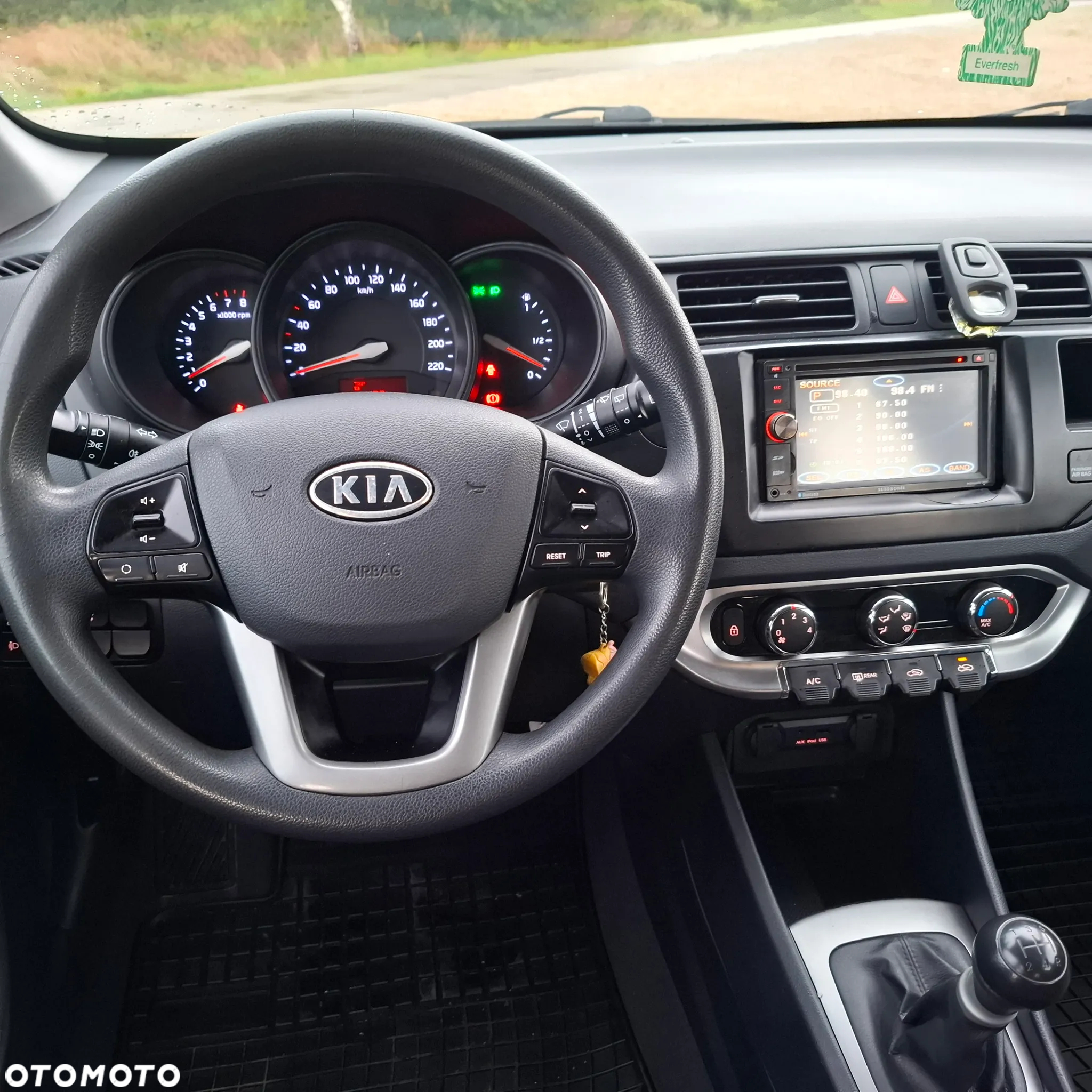 Kia Rio 1.2 Edition 7 - 16