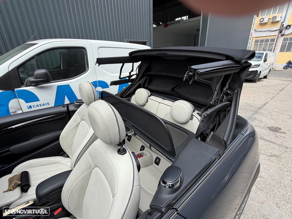 MINI Cabrio Cooper S Auto Desportiva - 35