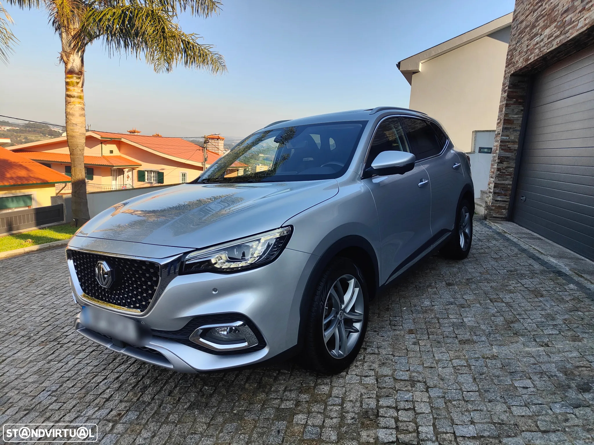 MG EHS 1.5 T-GDI Plug-in Hybrid Luxury - 2