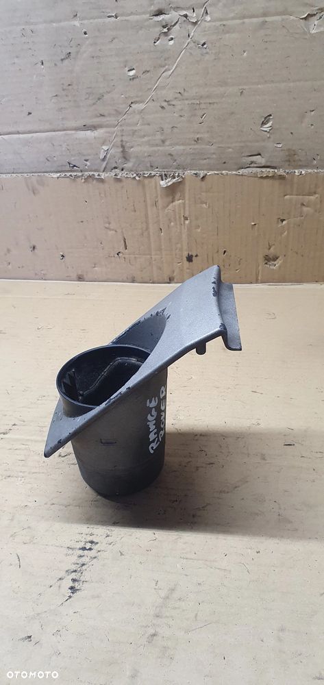 Uchwyt na kubek Range Rover Vogue L322 31504-0000 - 3