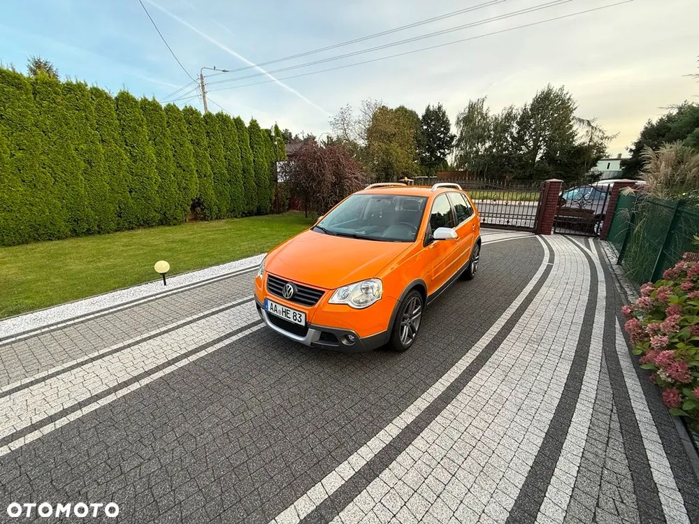 Volkswagen Polo 1.2 Cross Urban White - 2