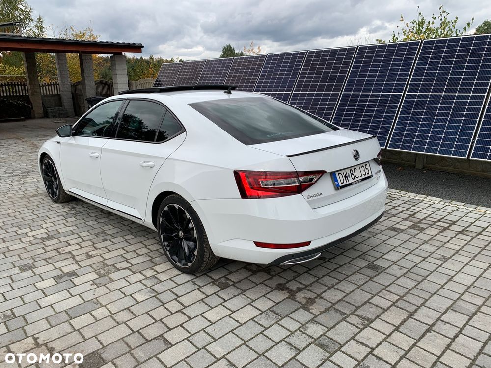 Skoda Superb 2.0 TDI 4x4 Sportline DSG - 3