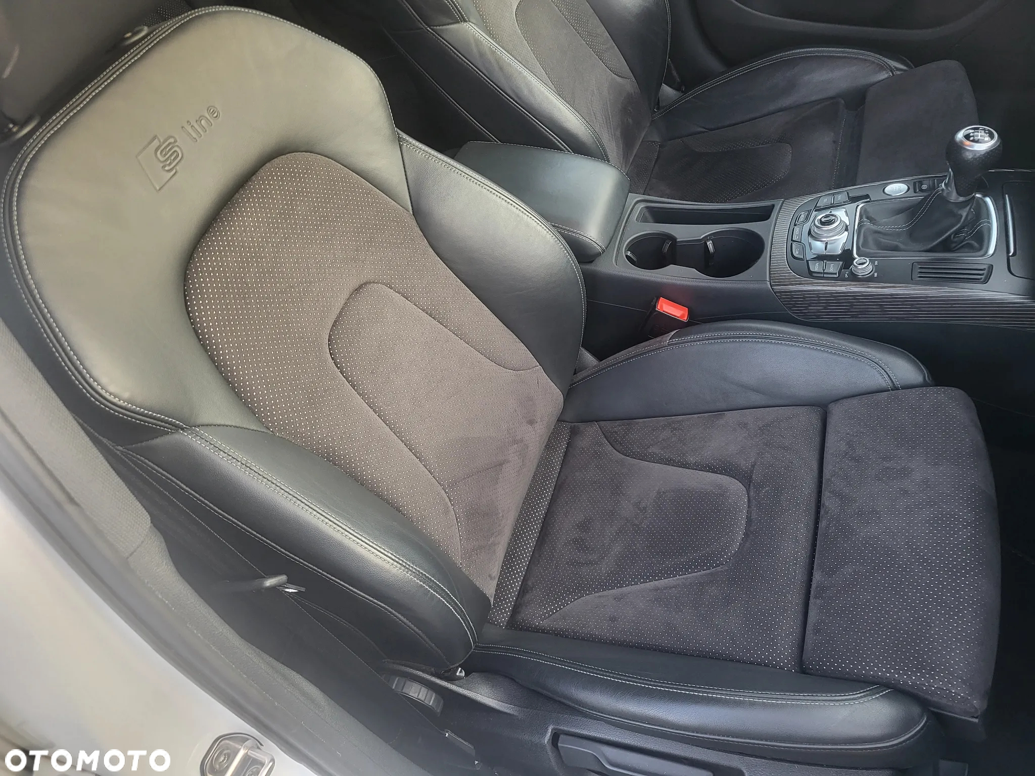 Audi A4 Avant 2.0 TDI DPF clean diesel quattro S line Sportpaket - 28