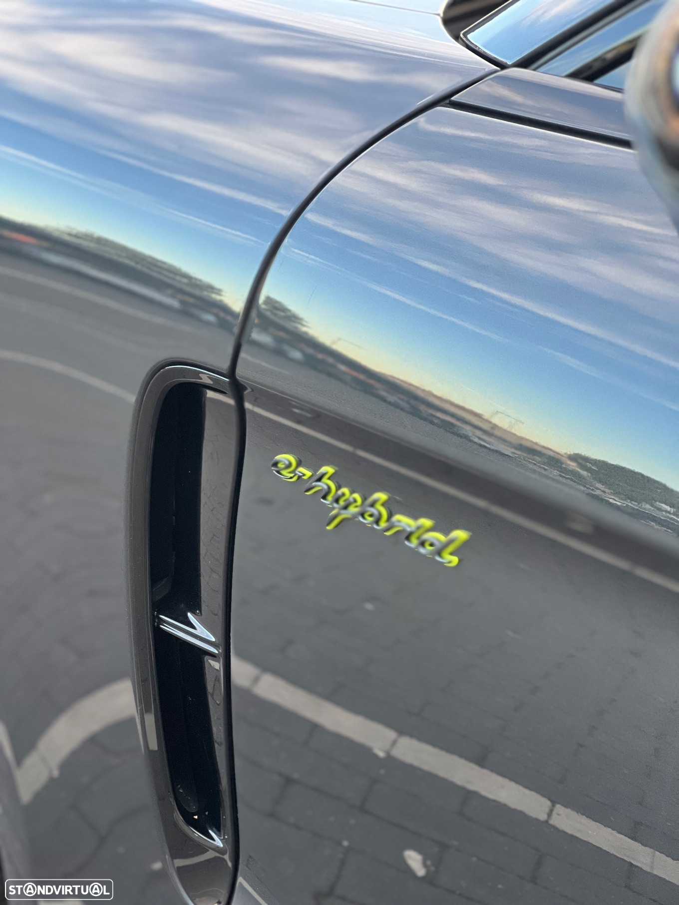 Porsche Panamera Sport Turismo 4 E-Hybrid - 16