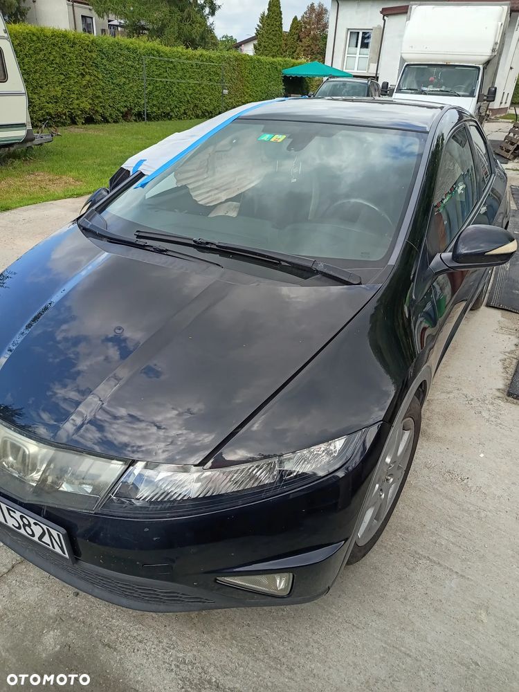 Honda Civic 1.8 Comfort - 1