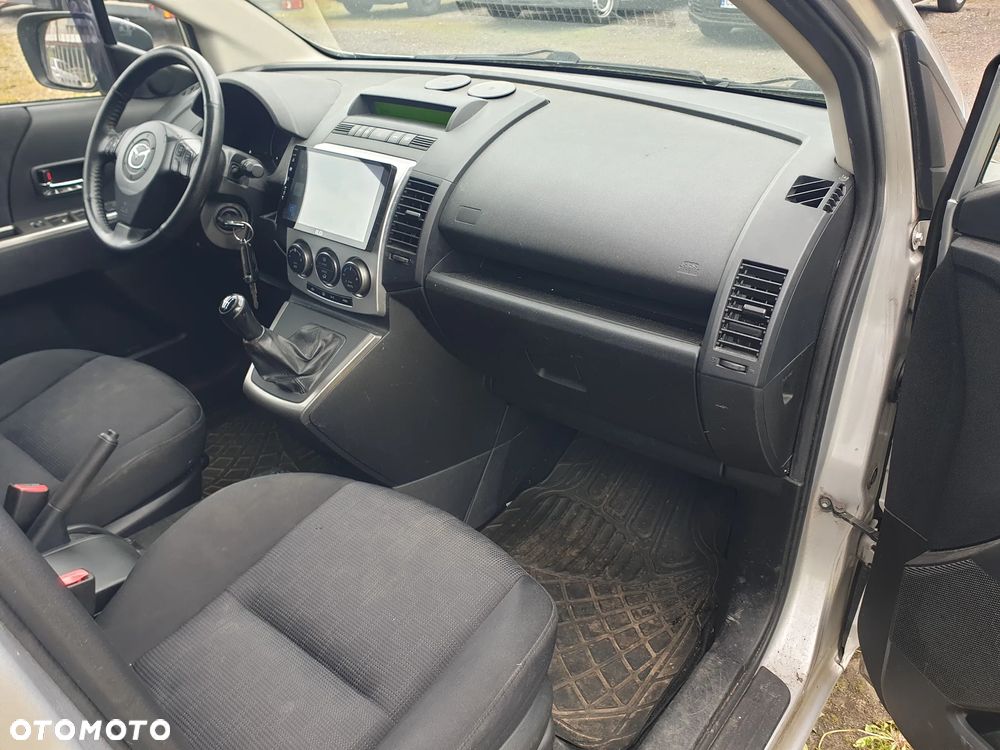 Mazda 5 - 12