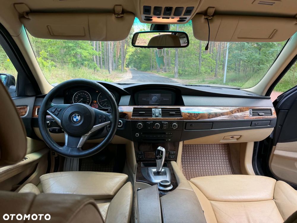 BMW Seria 5 - 13