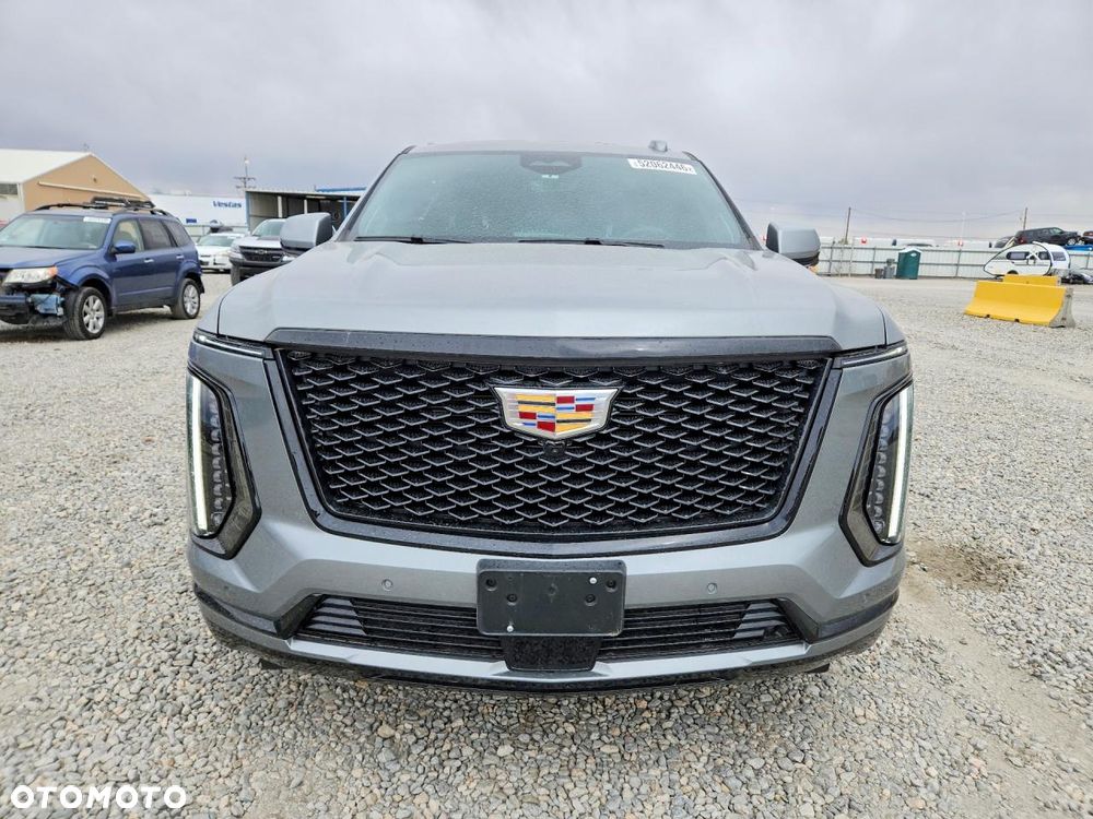 Cadillac Escalade 6.2 V8 AWD AT Platinum - 6