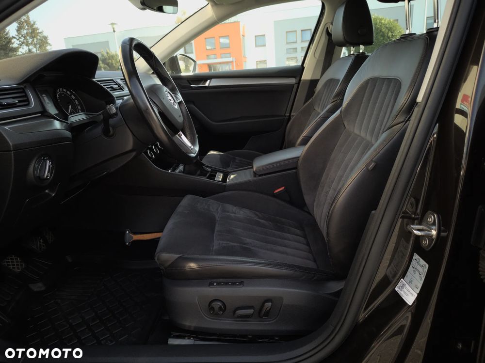 Skoda Superb 2.0 TDI Style - 18