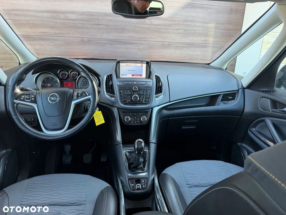 Opel Zafira Tourer 2.0 CDTI Sport - 19