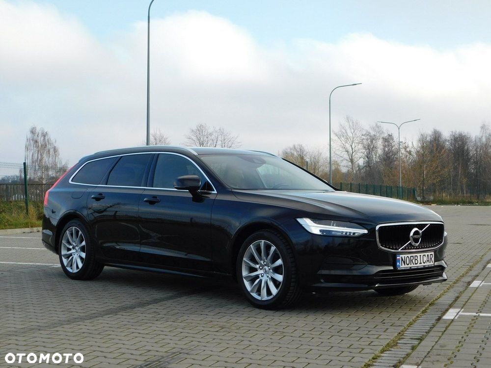 Volvo V90 - 30