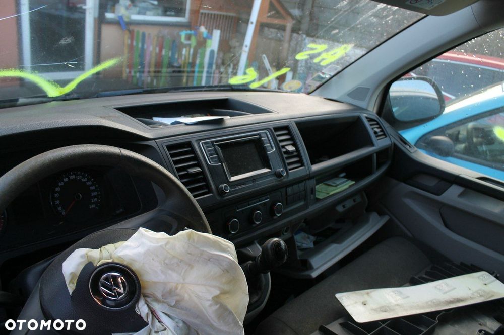 Volkswagen Transporter - 7