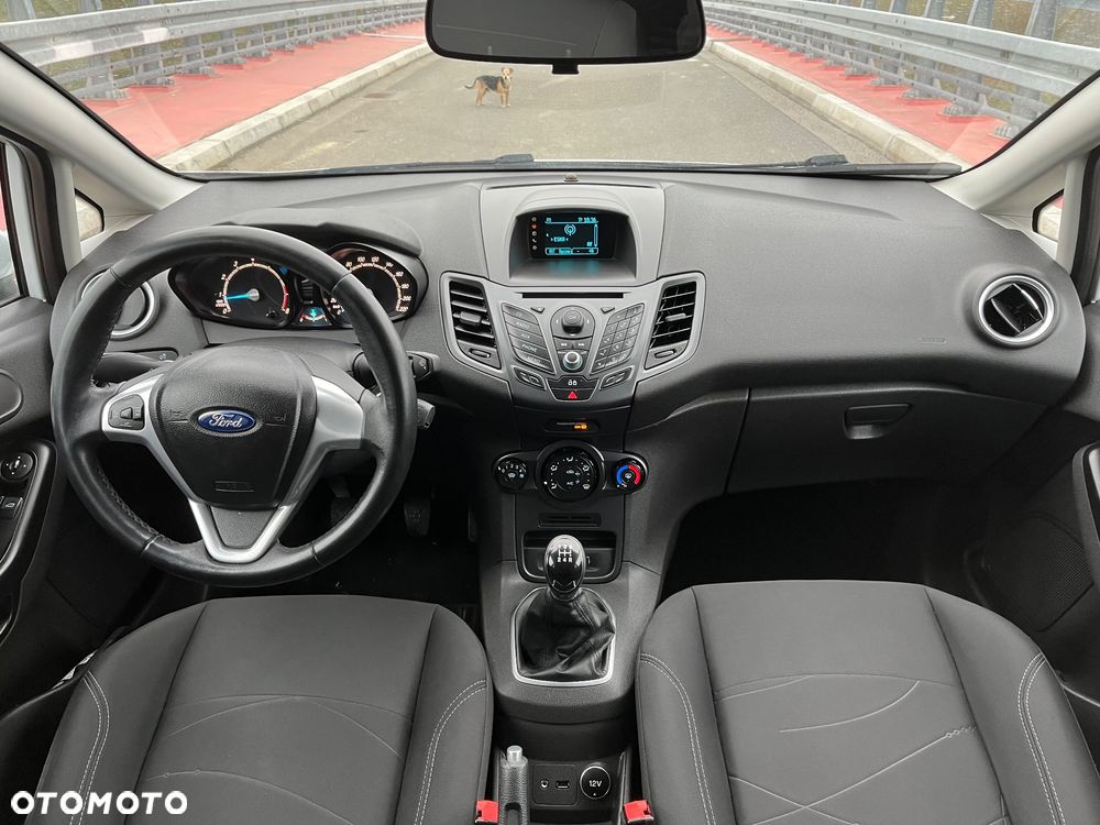 Ford Fiesta 1.25 Titanium - 10