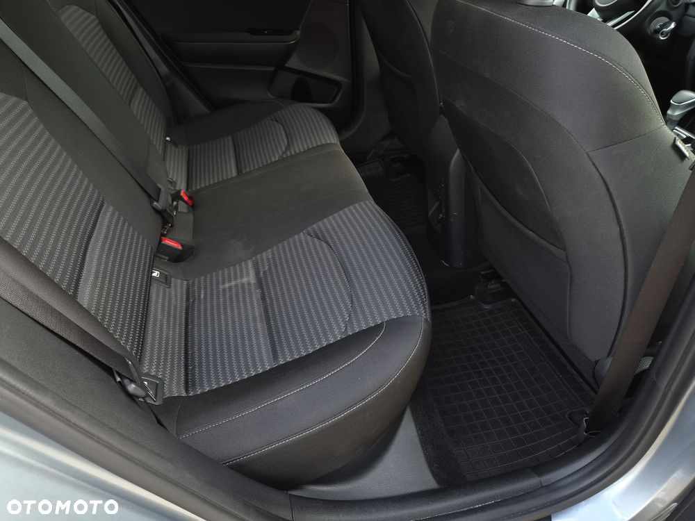 Kia Ceed 1.5 T-GDI M DCT - 24