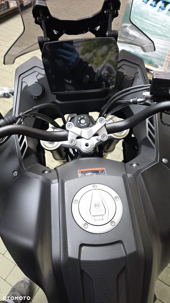 VOGE 525DSX - 3