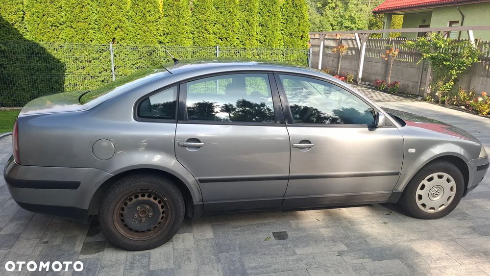 Volkswagen Passat 1.9 TDI - 3