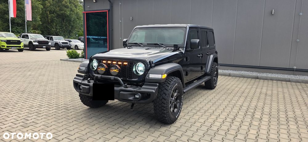 Jeep Wrangler - 2