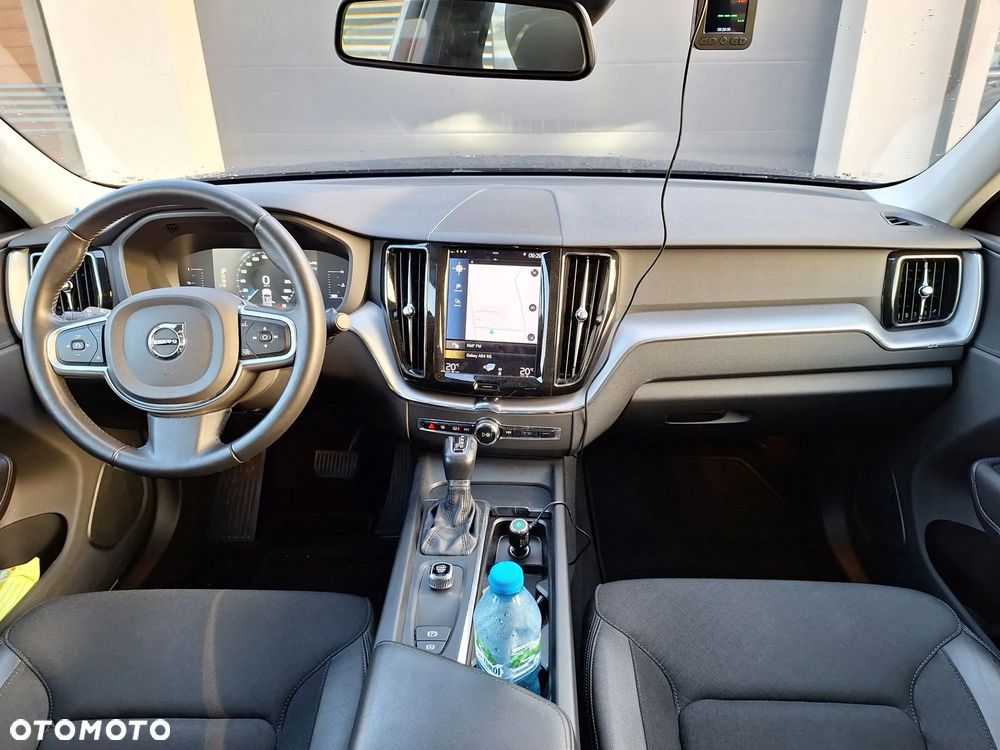 Volvo XC 60 D4 AWD Geartronic Momentum - 10