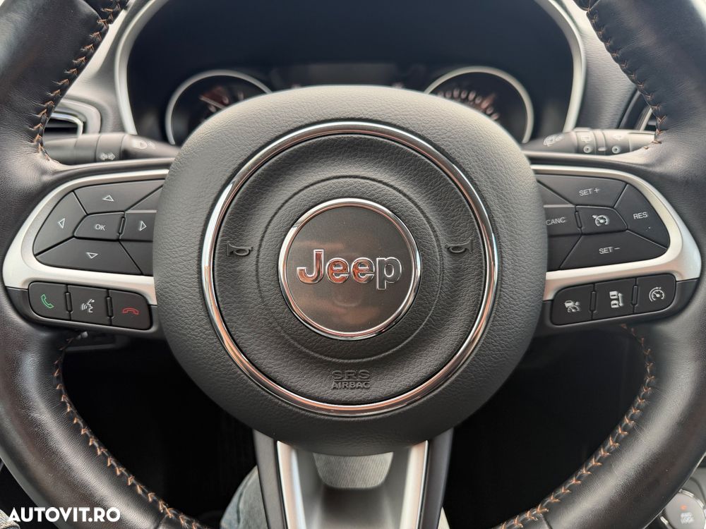 Jeep Compass 2.0 M-Jet 4x4 AT Limited - 22