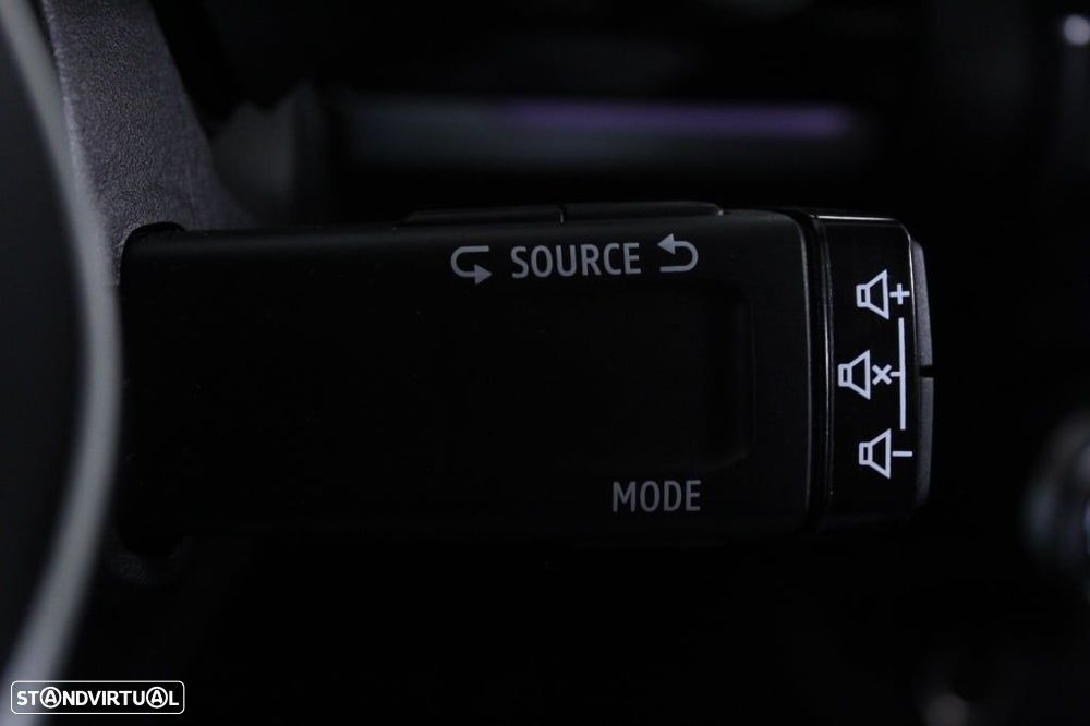 Renault Arkana 1.3 TCe R.S.Line EDC - 26