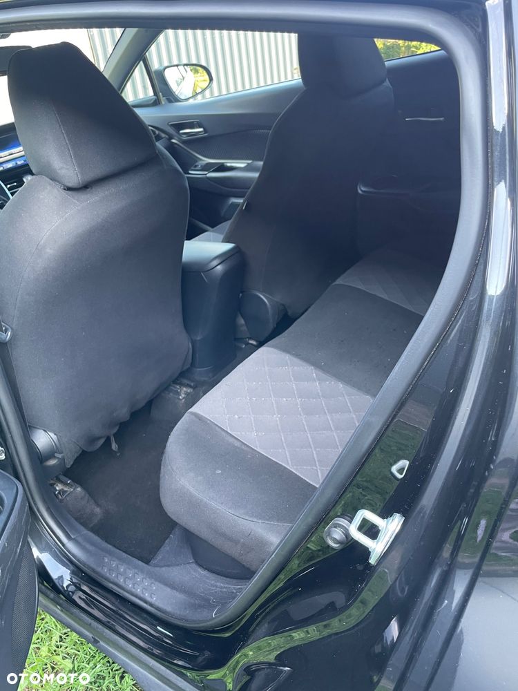 Toyota C-HR - 6