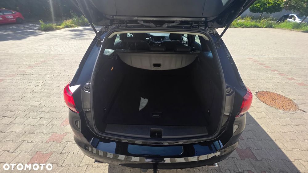Opel Astra 1.6 T GPF Enjoy S&S - 12