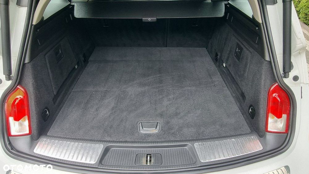 Opel Insignia - 22