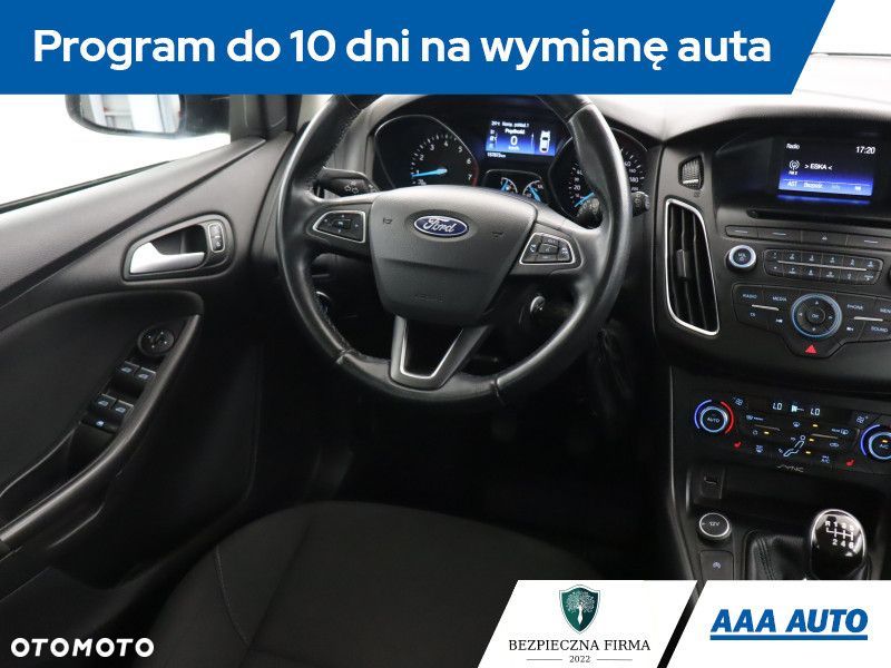 Ford Focus - 9