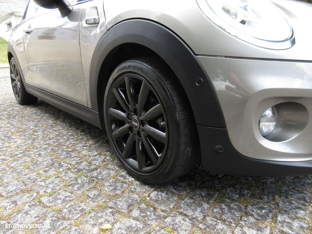 MINI 3 Portas Cooper D Aut. - 12