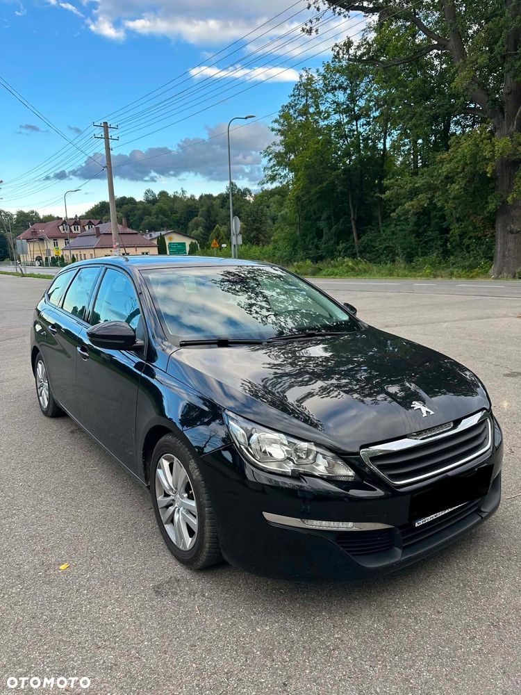 Peugeot 308 - 1