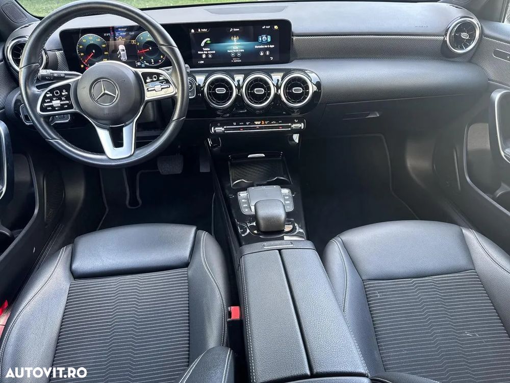 Mercedes-Benz A 200 4MATIC Aut. - 11
