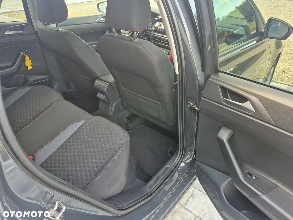Volkswagen Polo - 22