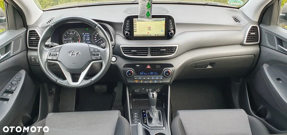 Volvo V40 - 17