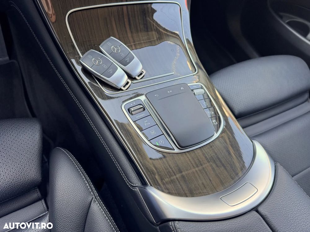 Mercedes-Benz GLC 220 d 4MATIC 9G-TRONIC - 13