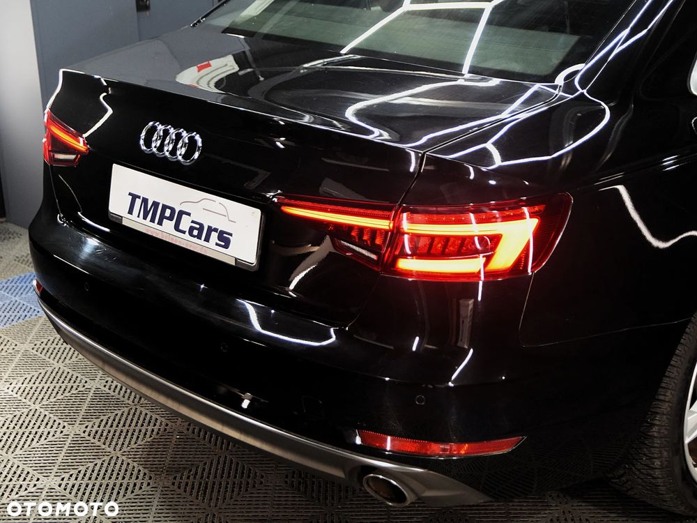 Audi A4 Limousine 40 TFSI S tronic S line - 15