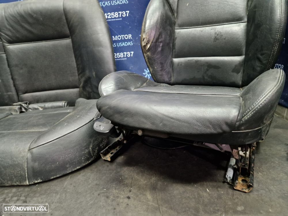 Jogo de bancos usados BMW SERIE 3 E46 SEDAN PACK M PELE PRETOS - 10