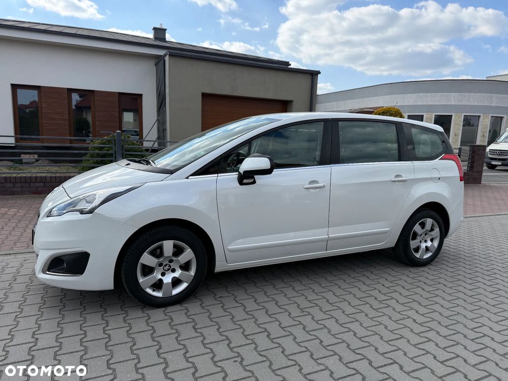 Peugeot 5008 - 16
