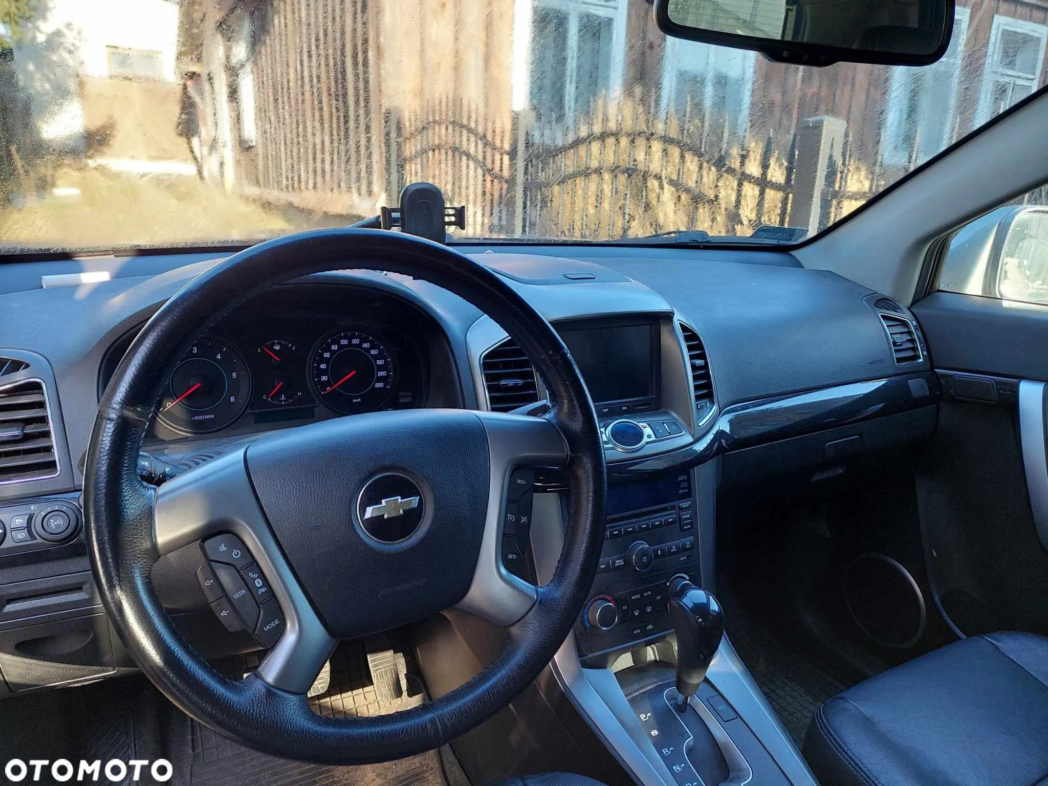 Chevrolet Captiva - 4