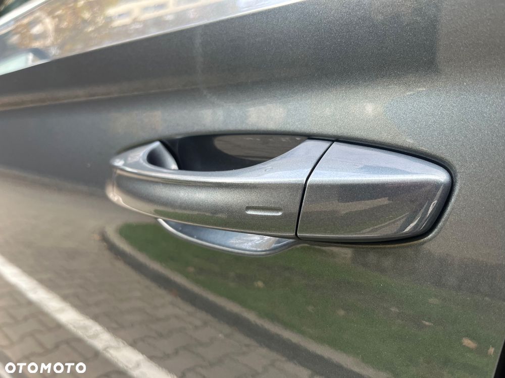 Skoda Superb 2.0 TDI SCR Ambition DSG - 19