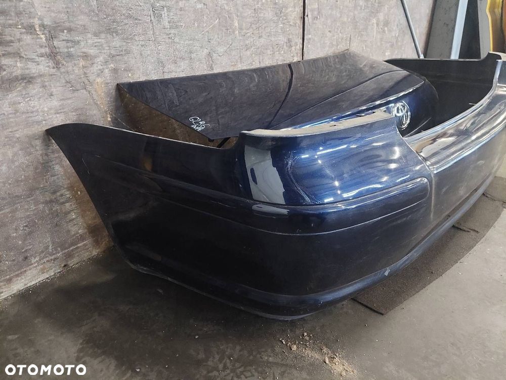 KOMPLETNY TYŁ KLAPA ZDERZAK LAMPY TOYOTA AVENSIS T25 LIFT SEDAN 8S6 - 6