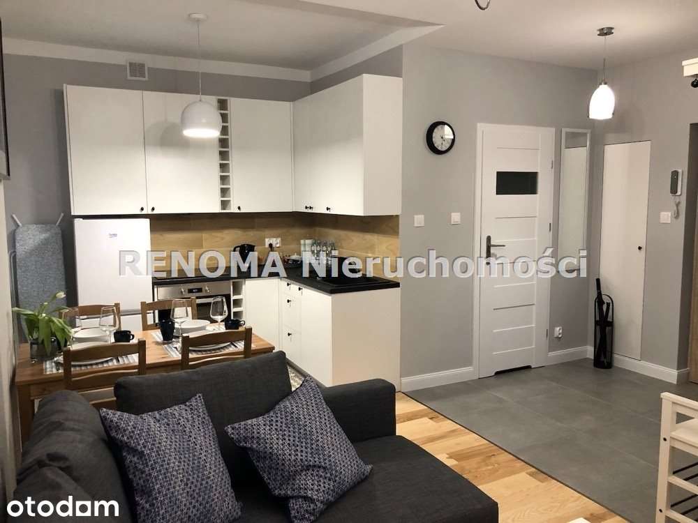 ** Centrum ** 1 piętro ** blisko Lipowej **
